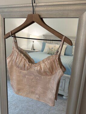 LA Hearts by PacSun Women's Cream Butterfly Floral Cropped Camisole Top Size S